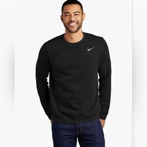 New  Nike Club Fleece Crew Neck Men's Sweatshirt Ribbed cuffs Embroidered